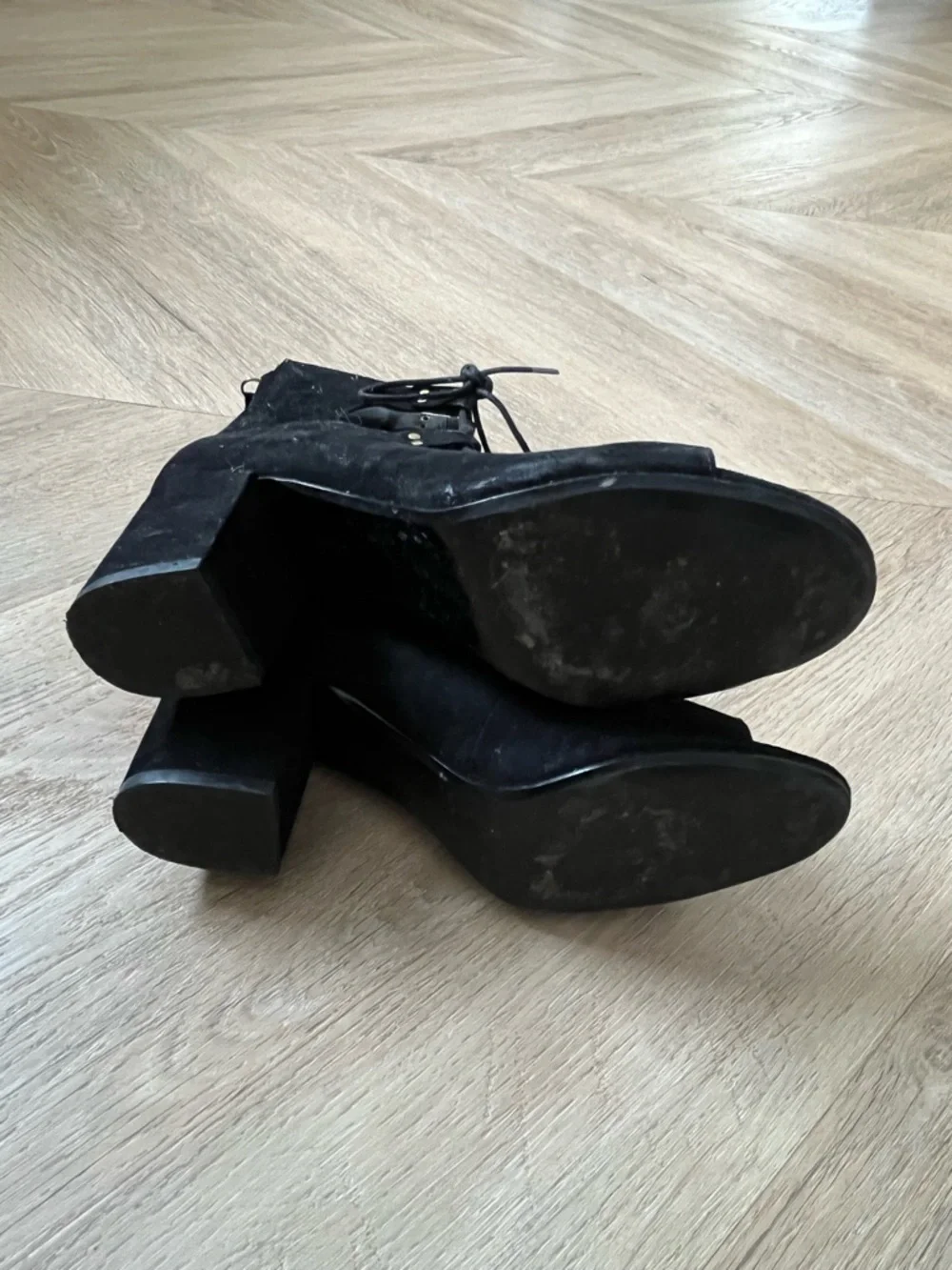 Zara Black Lace-Up Chunky Heel Sandals - Picture 5 of 5